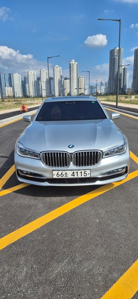 7시리즈 G11 750Li xDrive 전기형 (450마력) 매물 썸네일