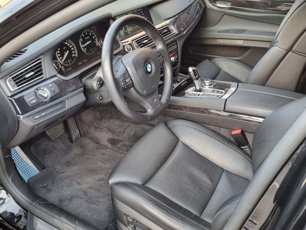 BMW 750LI 2010년형 11월 중고차 직거래 (8)