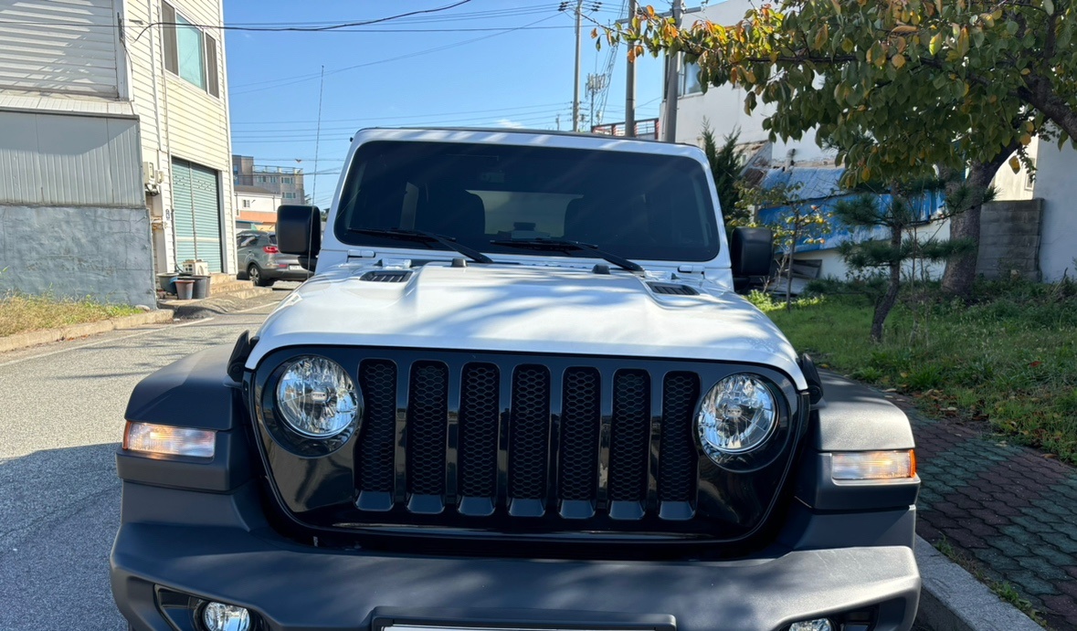 랭글러 JL 4도어 2.0 터보 4WD Willys Edition 매물 썸네일