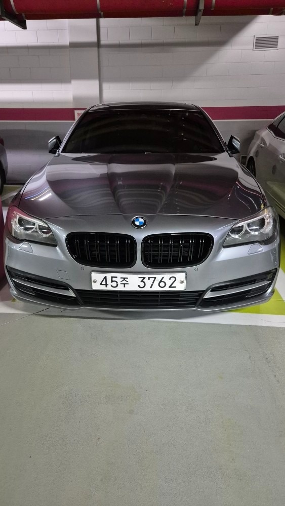 5시리즈 F10 520d xDrive (190마력) 매물 썸네일