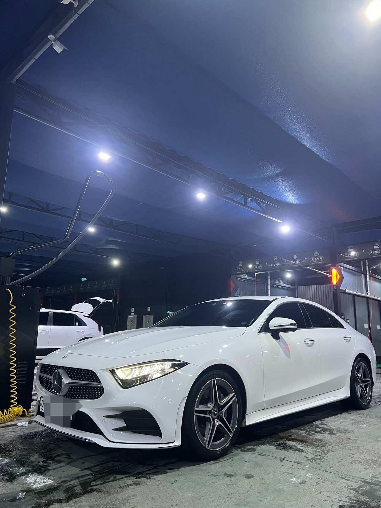 CLS 클래스 C257 CLS300 d 전기형 (239마력)AMG Line 매물 썸네일