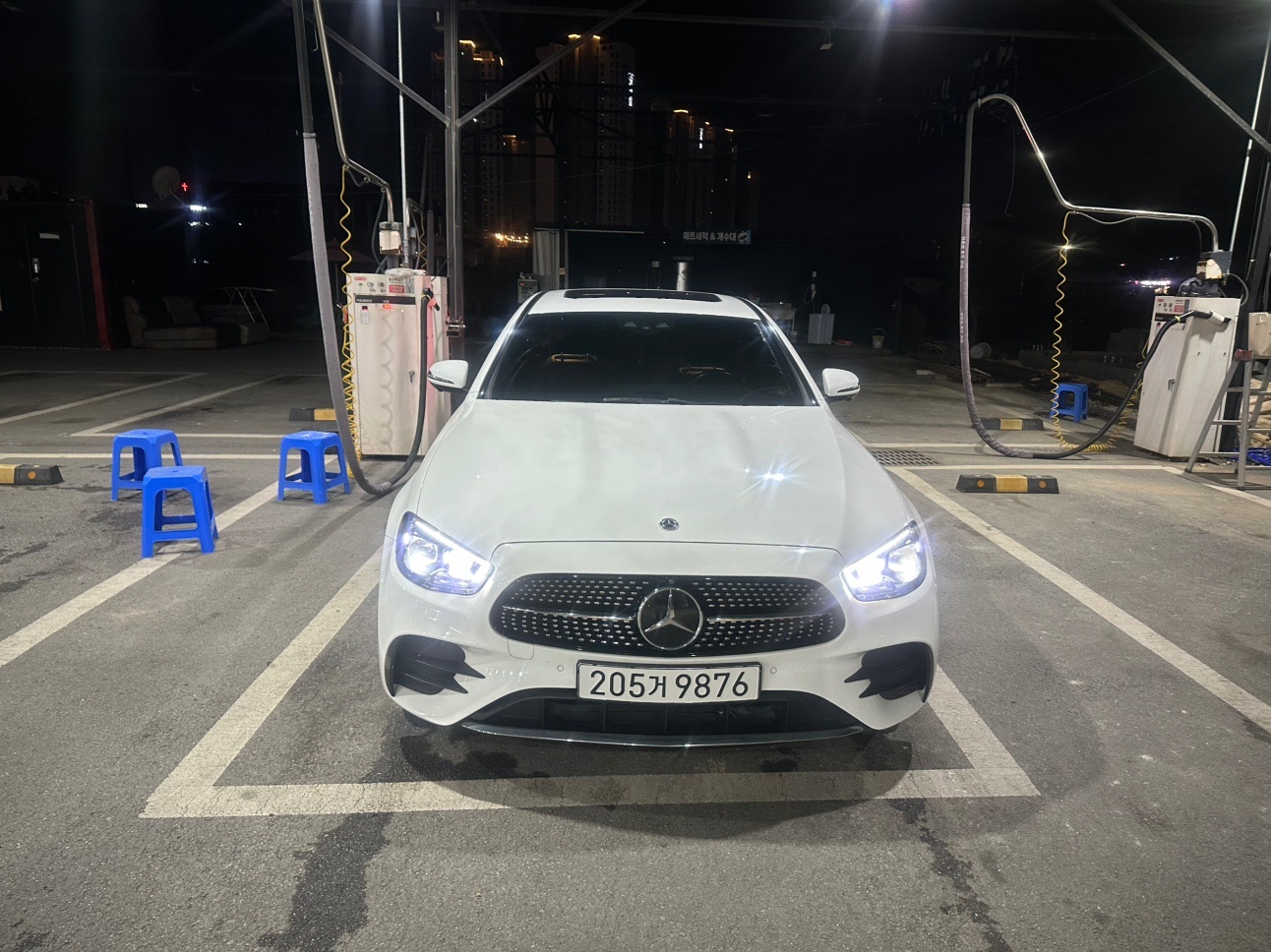 E 클래스 W213 E220 d 4Matic 후기형 (194마력)AMG Line 매물 썸네일