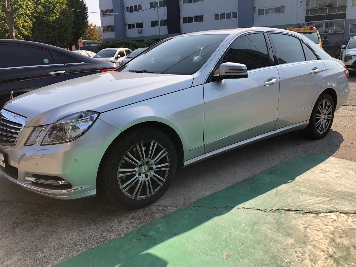 E 클래스 W212 E300 매물 썸네일