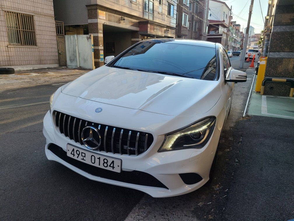 CLA 클래스 C117 CLA200 CDI 전기형 (136마력) 매물 썸네일