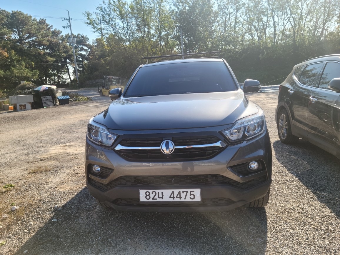 렉스턴 스포츠 Q200. G4 5인승(디젤 2.2) 4WD 프레스티지 매물 썸네일