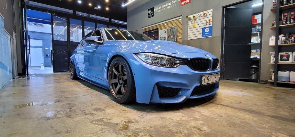 BMW M3(정품 퍼포배기장착)
15