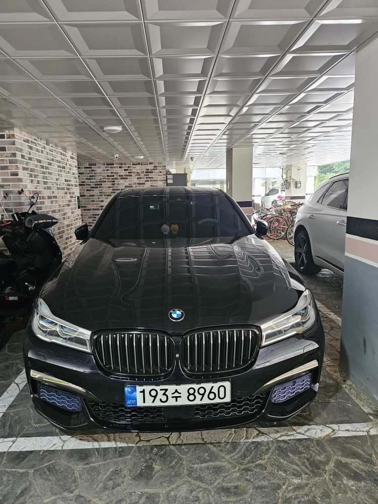 7시리즈 G11 740d xDrive 전기형 (320마력) 매물 썸네일