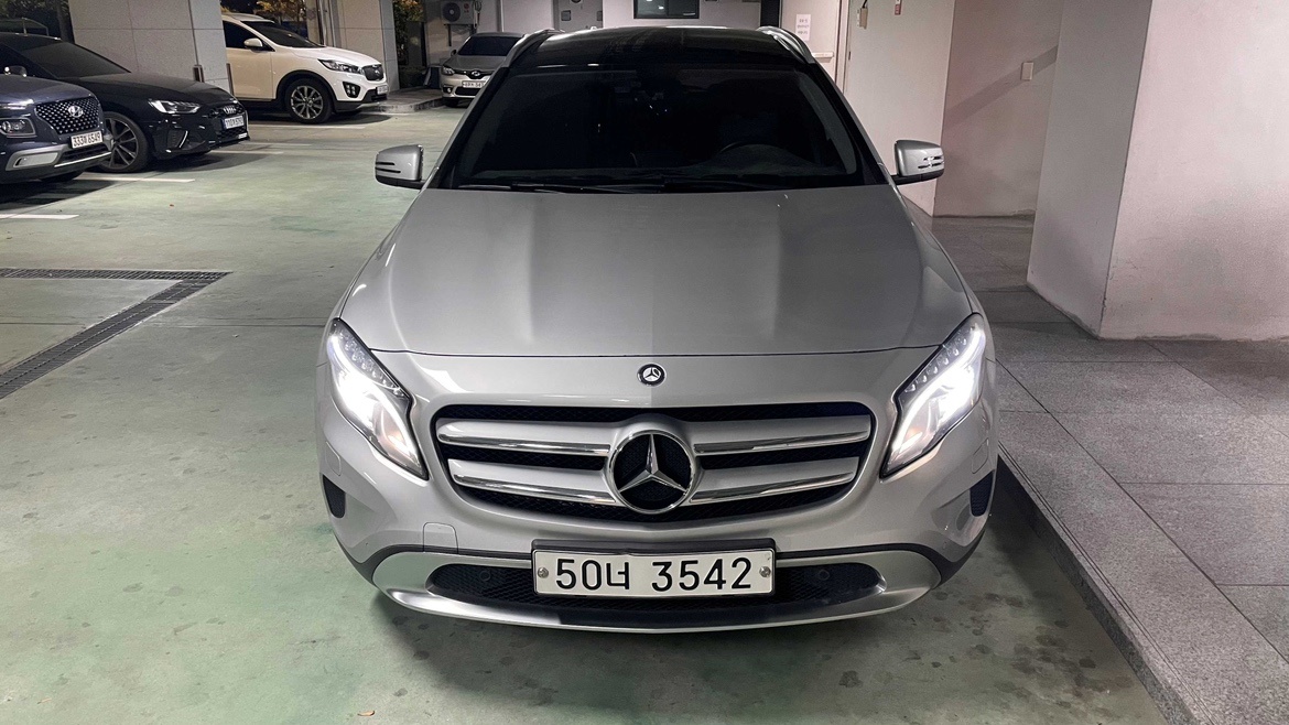 GLA X156 GLA200 CDI 전기형 (136마력) 매물 썸네일