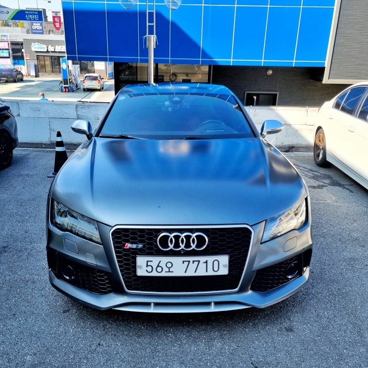 RS7 Sportback C7/4G 4.0 TFSI 콰트로 (560마력) 매물 썸네일