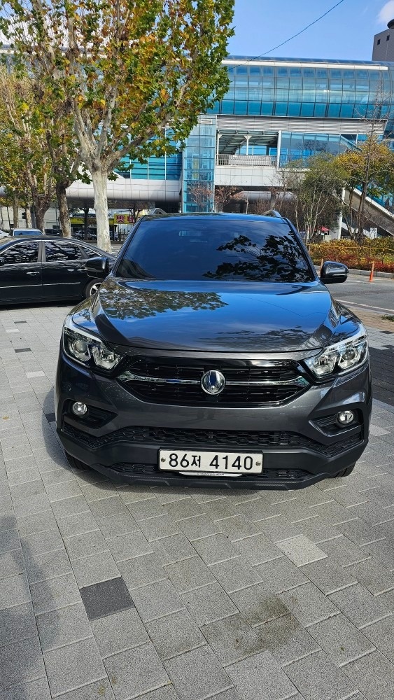 렉스턴 스포츠 Q200. G4 5인승(디젤 2.2) 4WD 프레스티지 매물 썸네일