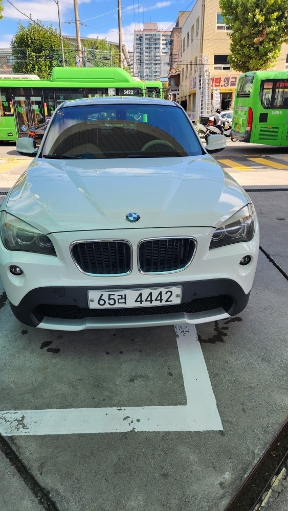 X1 E84 20d xDrive 전기형 (177마력) 매물 썸네일