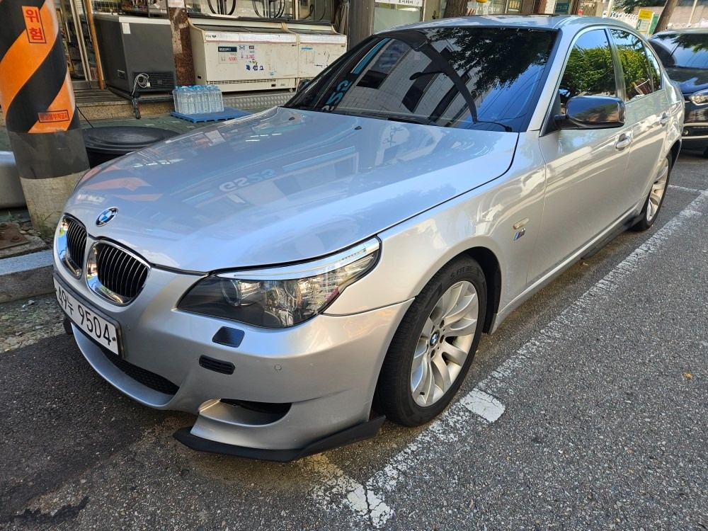 08년식 BMW528I

키로수16만 중고차 직거래 (5)