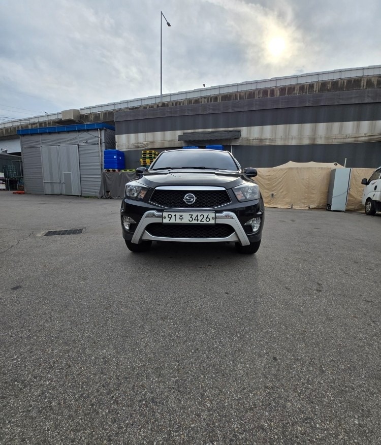 코란도 스포츠 Q150 5인승(CX7 2.0) 4WD 클럽 매물 썸네일