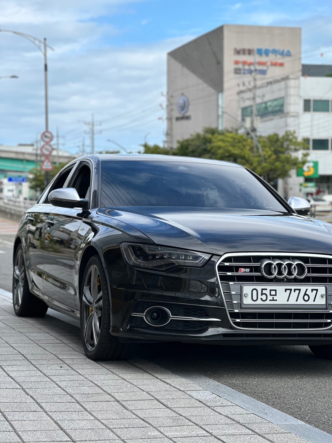 S6 C7/4G 4.0 TFSI 콰트로 (420마력) 매물 썸네일