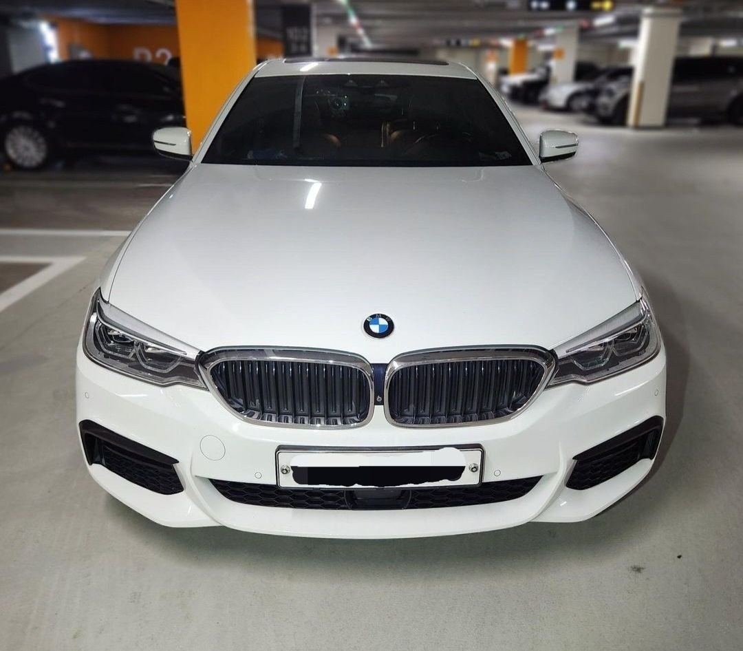 5시리즈 G30 520d xDrive (190마력)M 스포츠 플러스 매물 썸네일