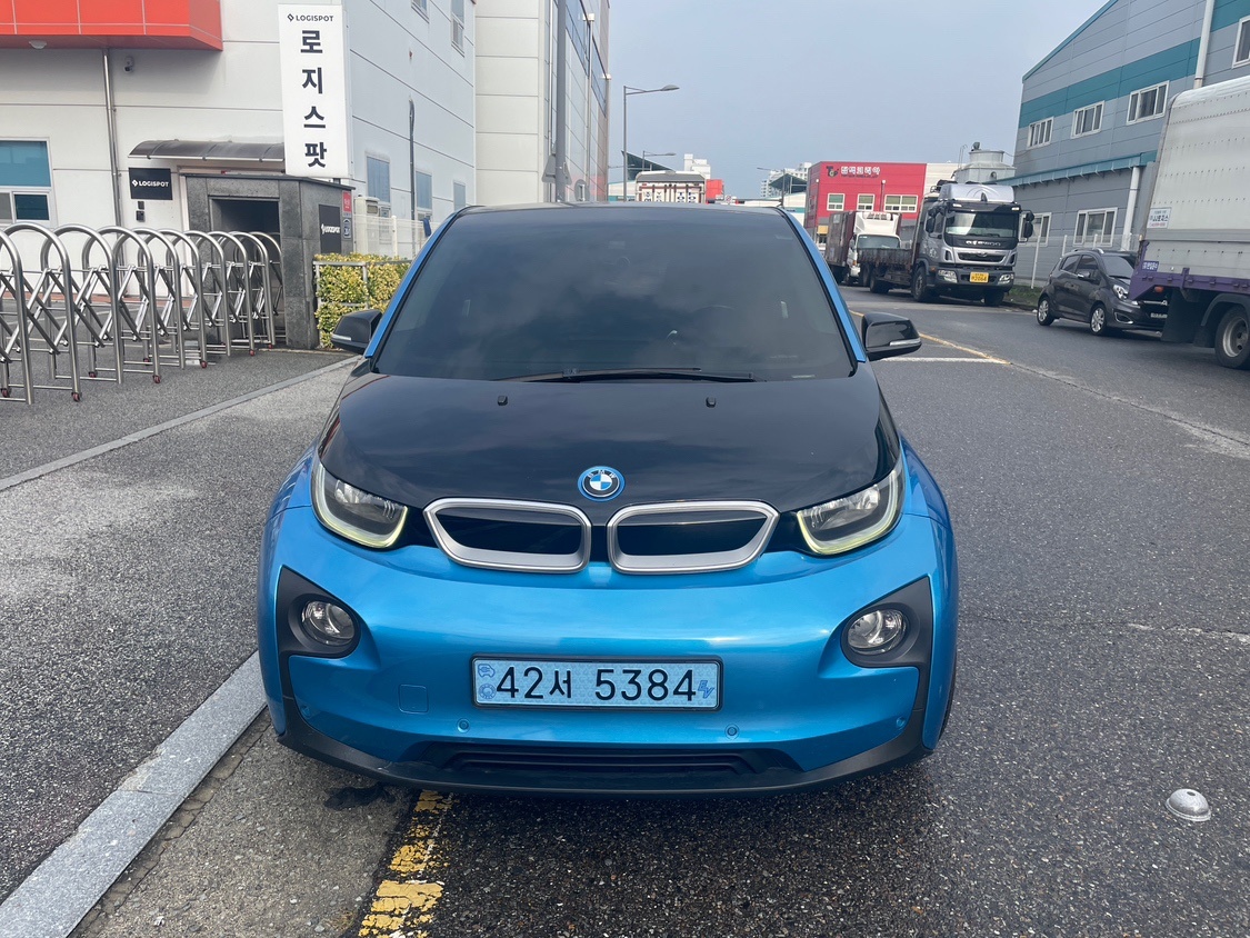 i3 IO1 BEV(27.2kWh) FWD (170마력) 매물 썸네일