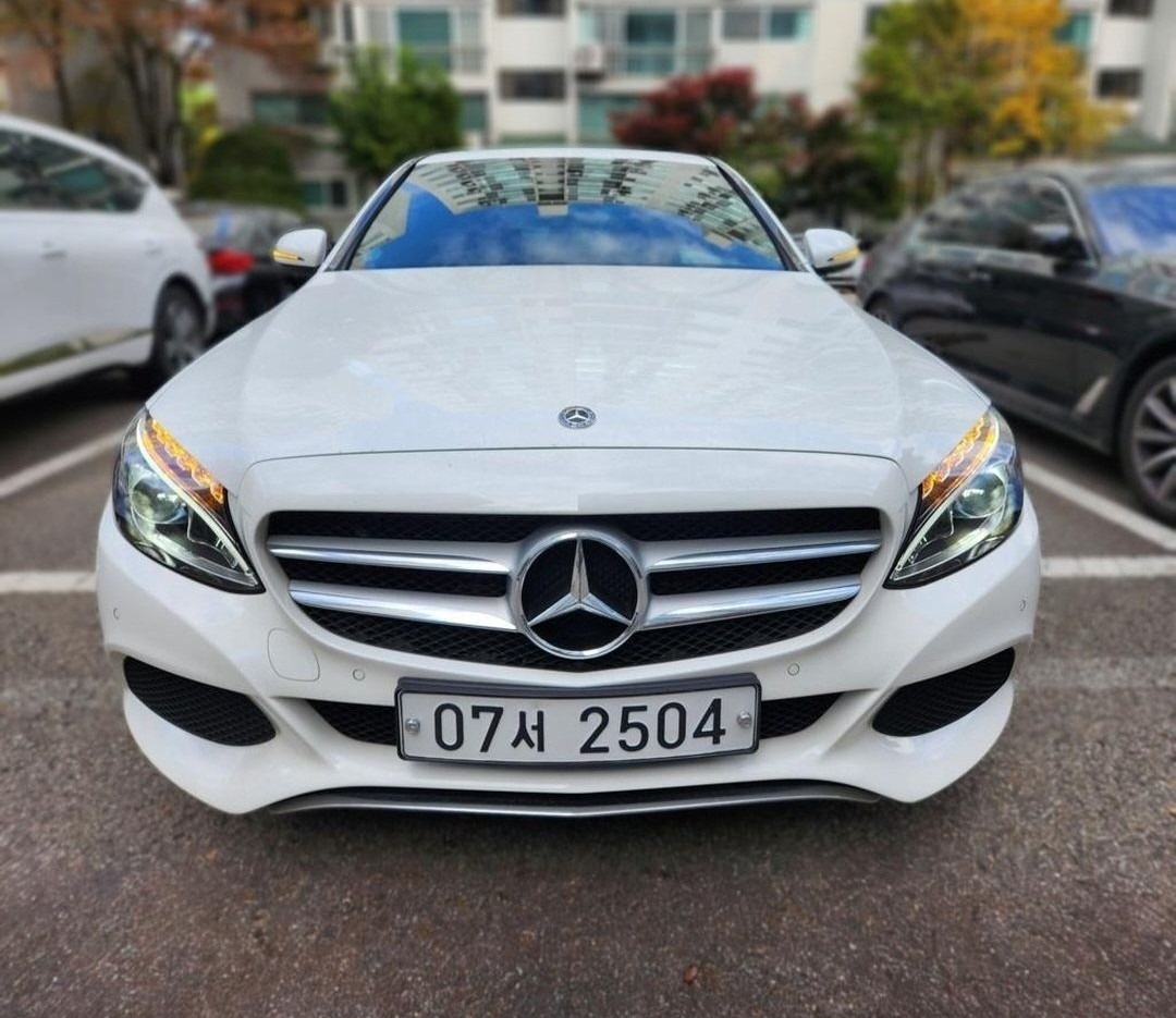 C 클래스 W205 C220 d (170마력) 매물 썸네일