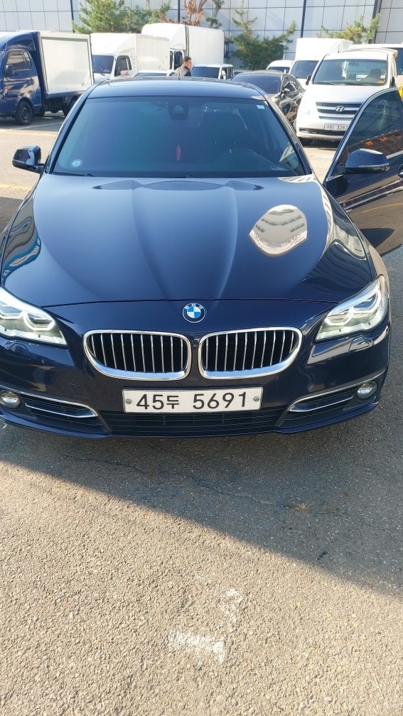 5시리즈 F10 520d xDrive (190마력) 매물 썸네일