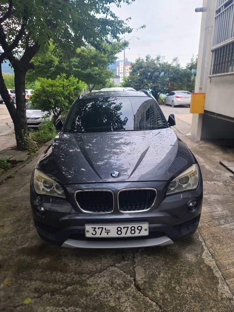 X1 E84 20d xDrive 후기형 (184마력) 매물 썸네일