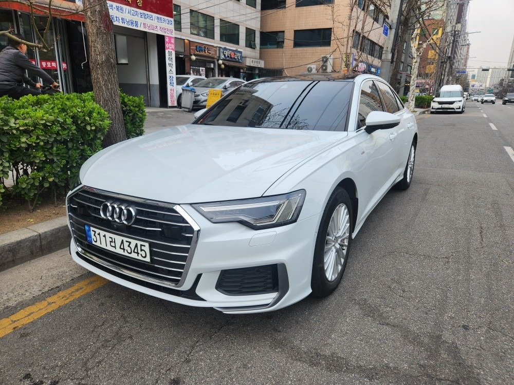 A6 C8/4A 45 TFSI (252마력) 매물 썸네일