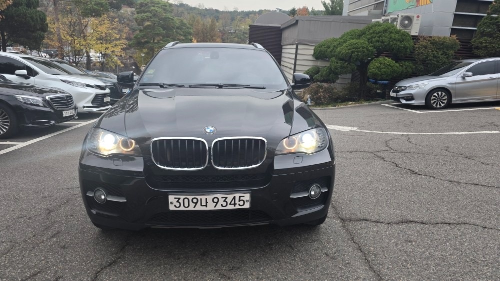 X6 E71 50 i xDrive (407마력) 매물 썸네일