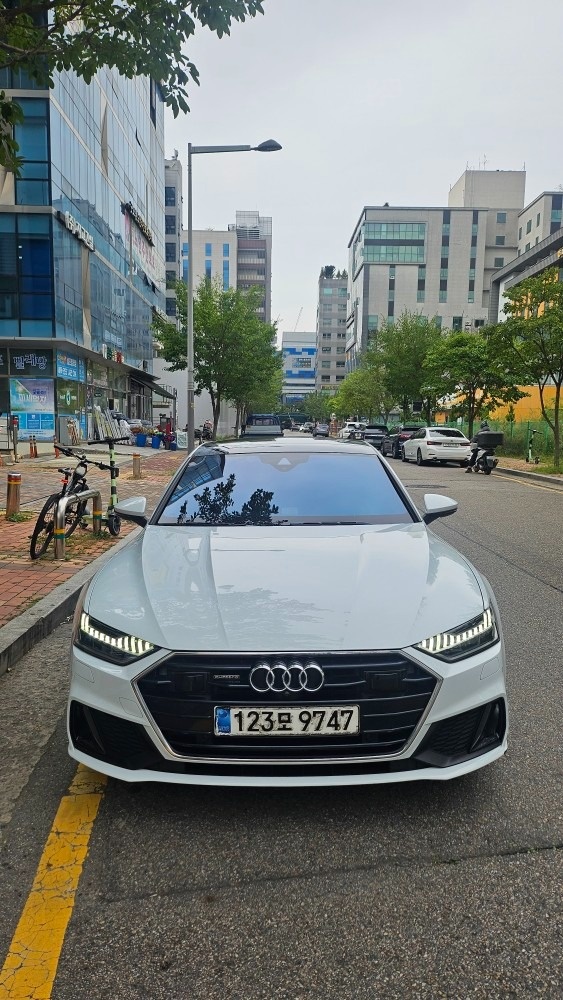 A7 Sportback 4K8 55 TFSI 콰트로 (340마력)프리미엄 매물 썸네일