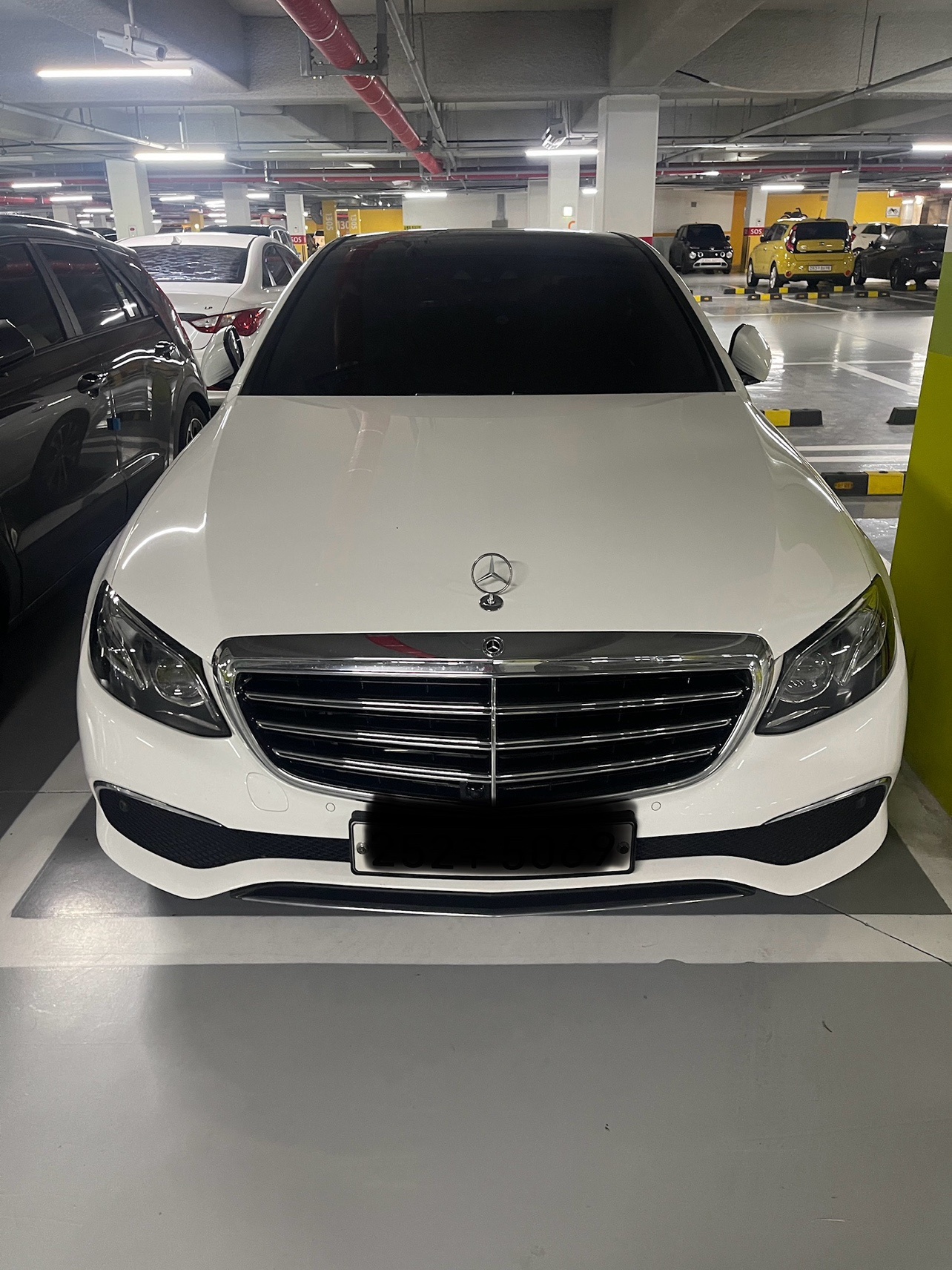 E 클래스 W213 E300 e 익스클루시브 매물 썸네일