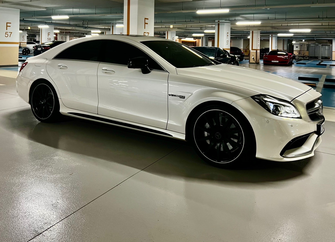 CLS 클래스 W218 CLS63 amg 4Matic 후기형 (575마력) 매물 썸네일