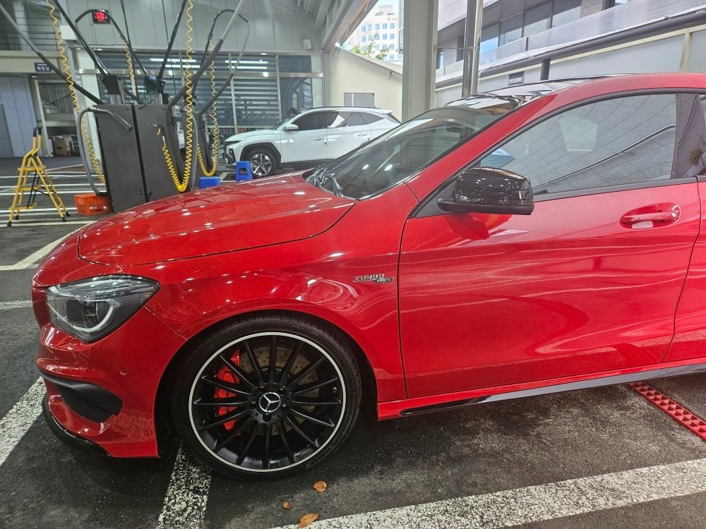 벤츠 CLA 45 AMG 4MATIC 중고차 직거래 (3)