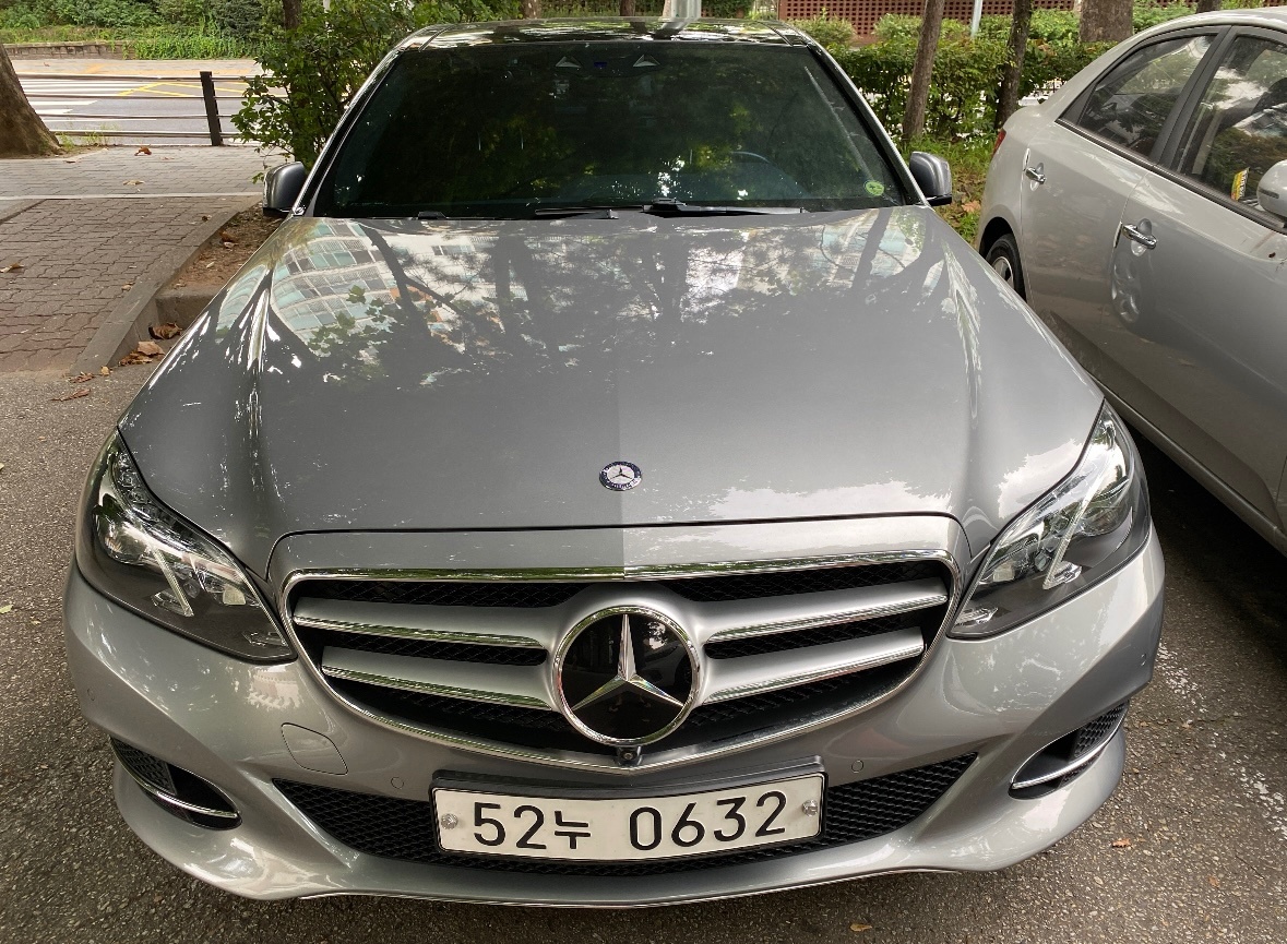 E 클래스 W212 E400 4Matic 후기형 (333마력) 매물 썸네일