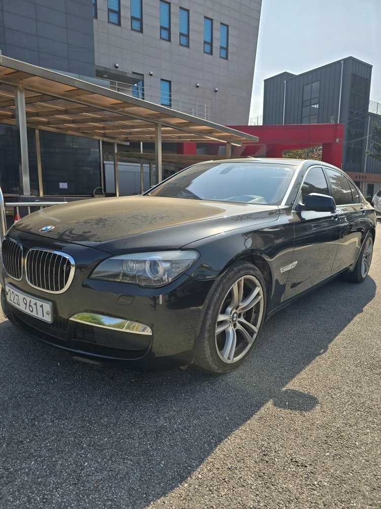 BMW 750LI 2010년형 11월 중고차 직거래 (2)