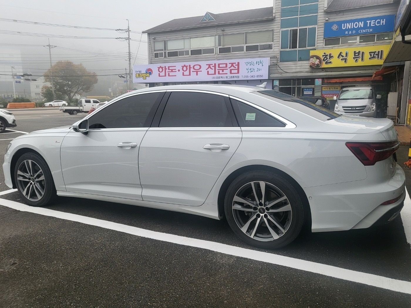 A6 C8/4A 45 TFSI 콰트로 (265마력) 매물 썸네일