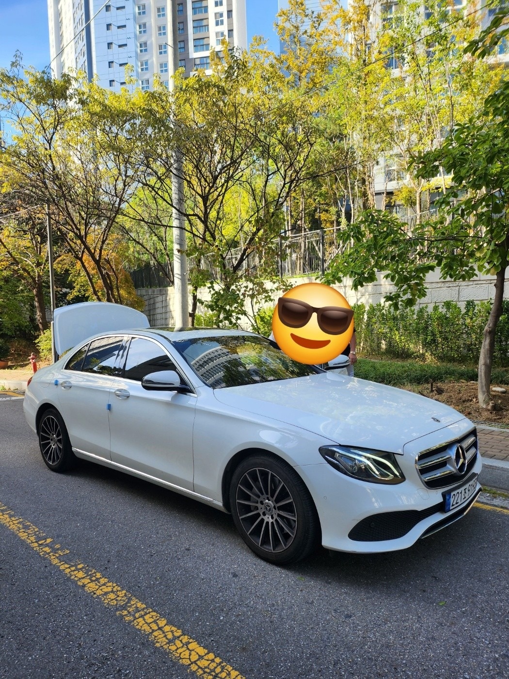 E 클래스 W213 E300 전기형 (211마력) 매물 썸네일