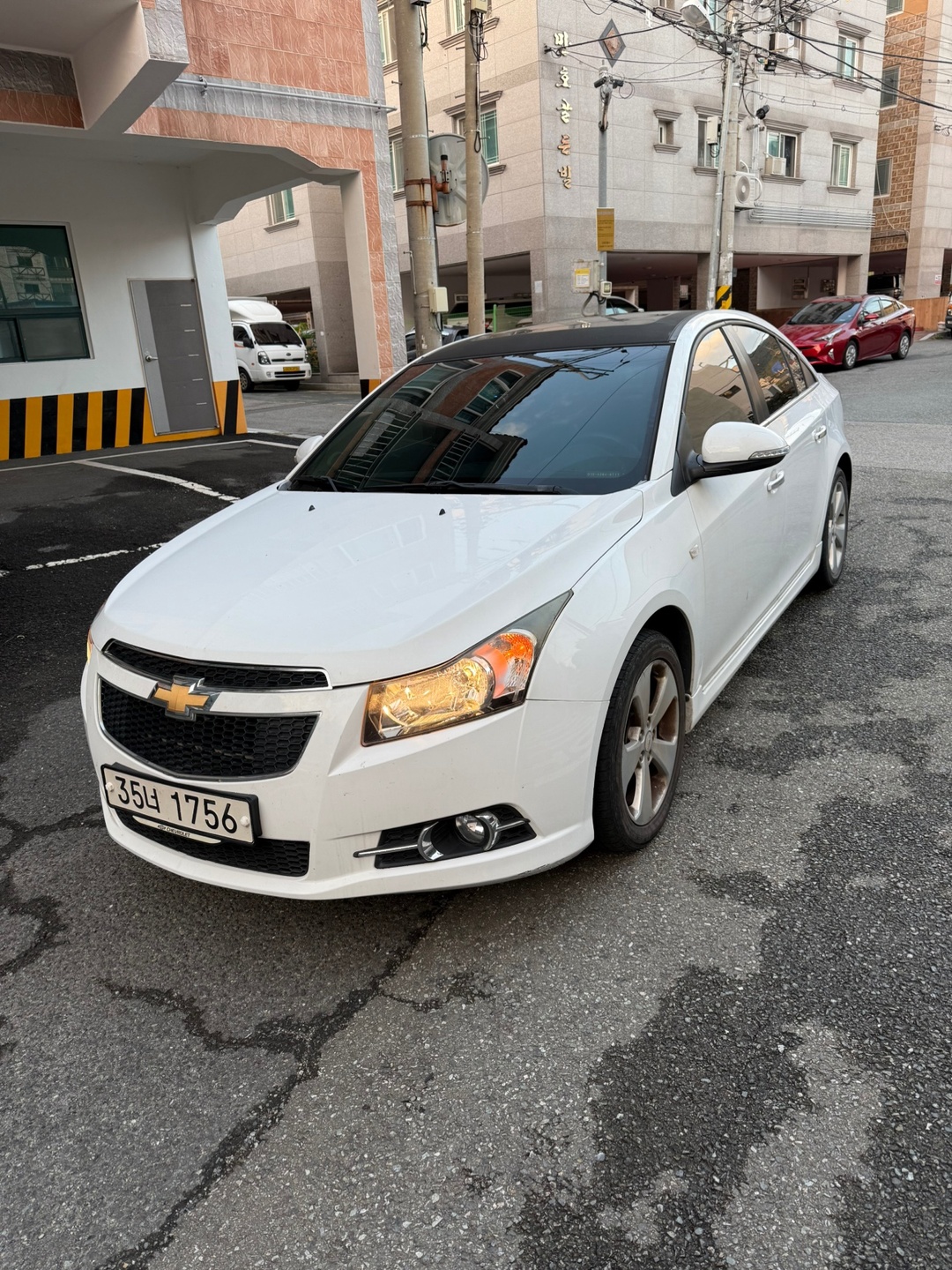 크루즈 J300 4DR 1.8 DOHC FWD LTZ+ 매물 썸네일