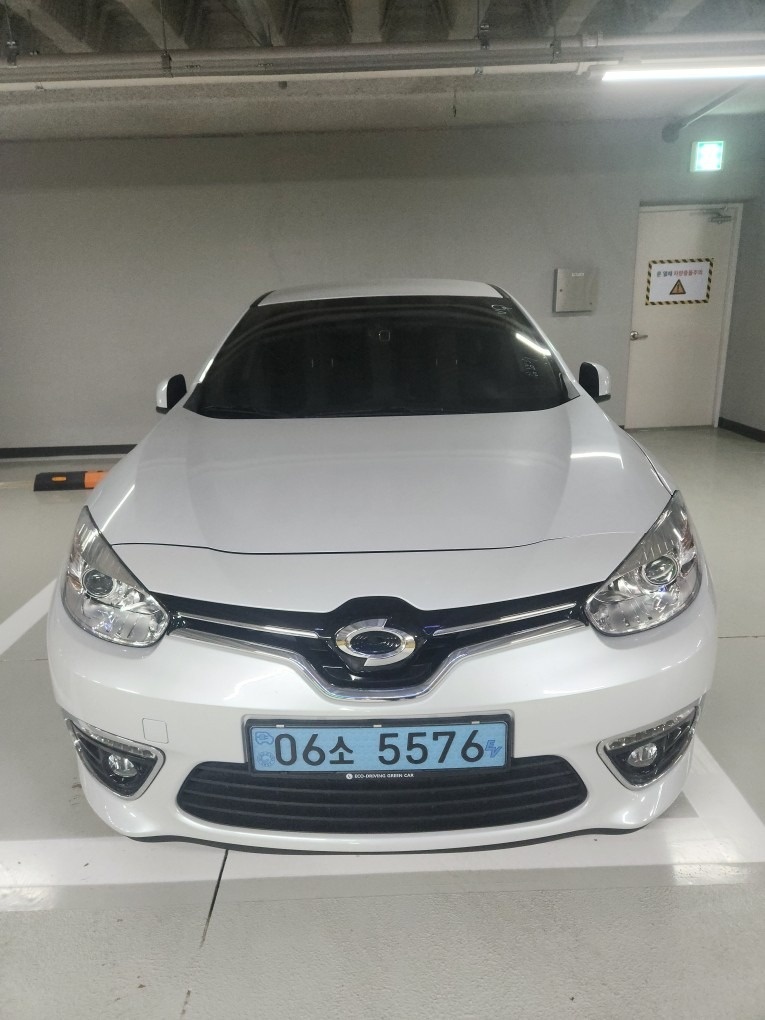 SM3 Z.E BEV(35.9kWh) FWD RE 매물 썸네일