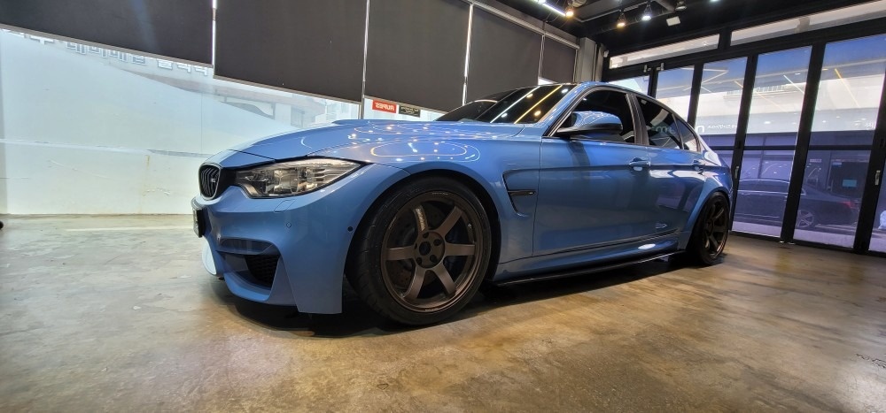 BMW M3(정품 퍼포배기장착)
15 중고차 직거래 (2)