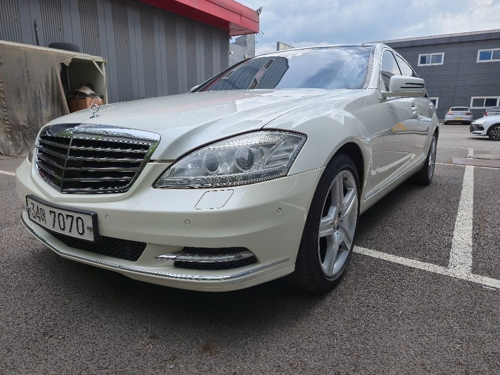 S 클래스 W221 S350 L (272마력) 매물 썸네일