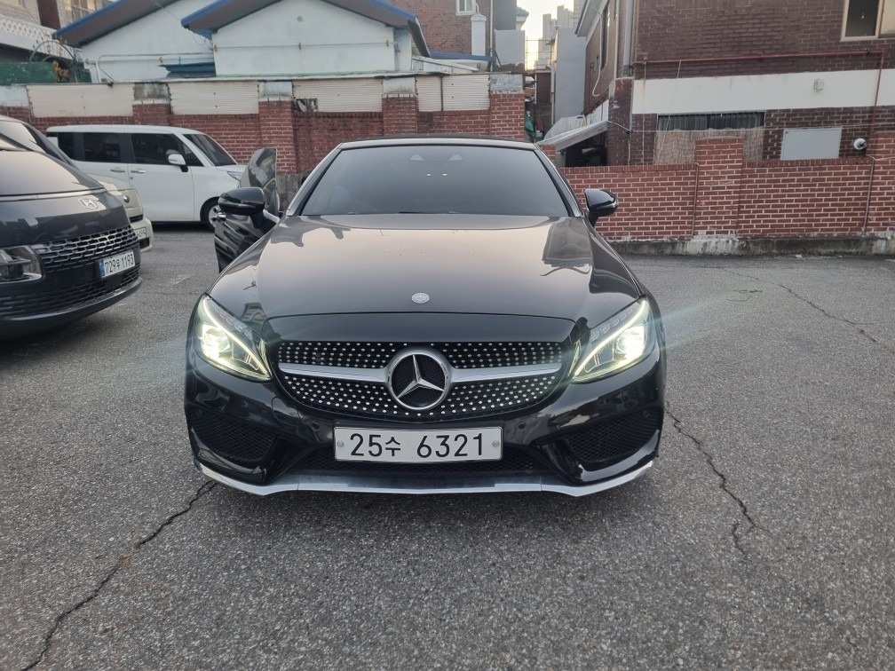 C 클래스 W205 C200 카브리올레 전기형 (211마력)AMG Line 매물 썸네일