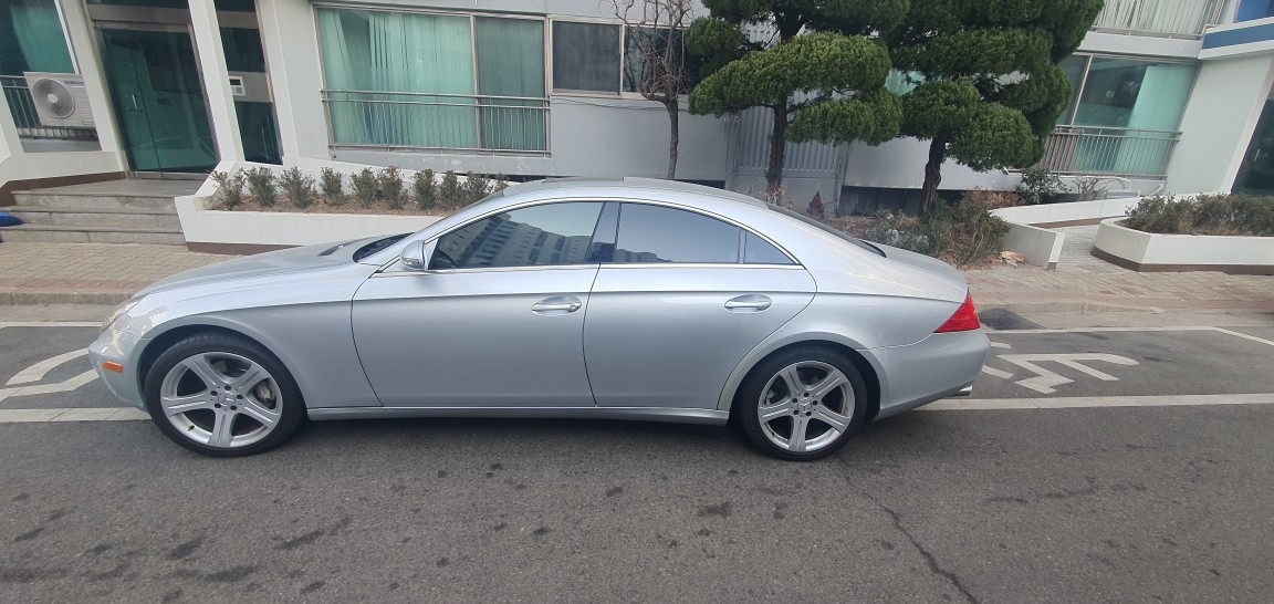 CLS 클래스 W219 CLS350 (272마력) 매물 썸네일