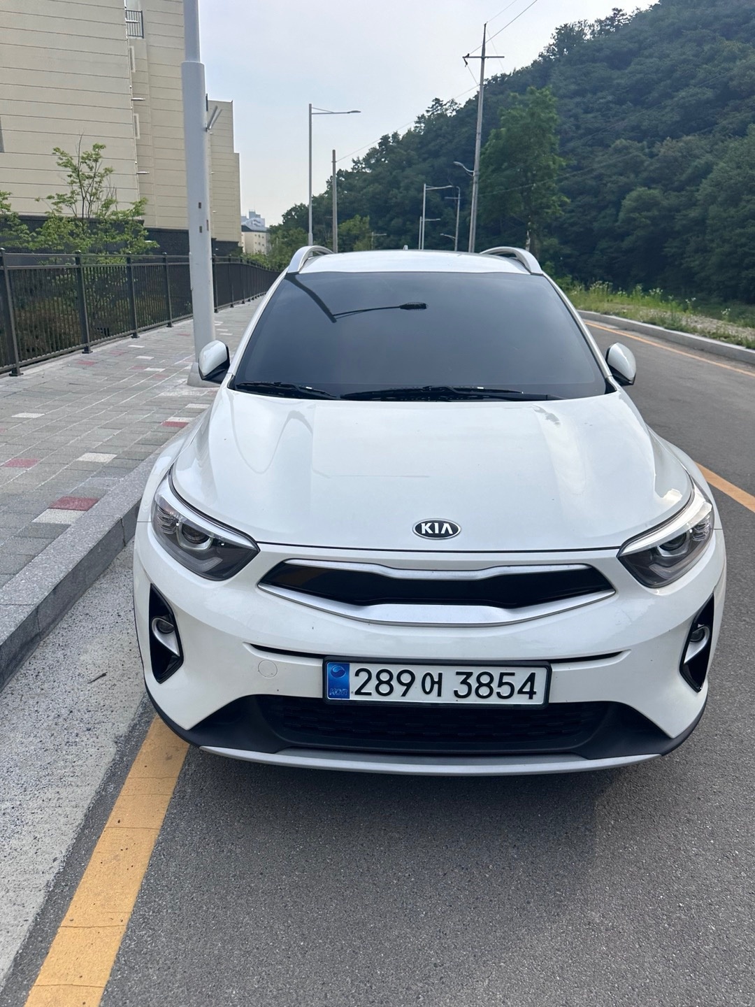 스토닉 YB CUV 가솔린 1.4 FWD 트렌디 매물 썸네일