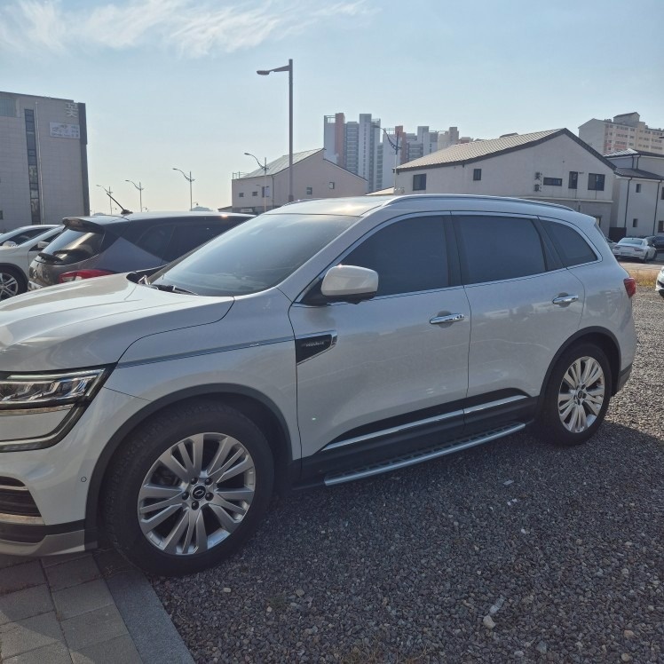 더 뉴 QM6 HZG 5인승(LPe 2.0) FWD 프리미에르 매물 썸네일