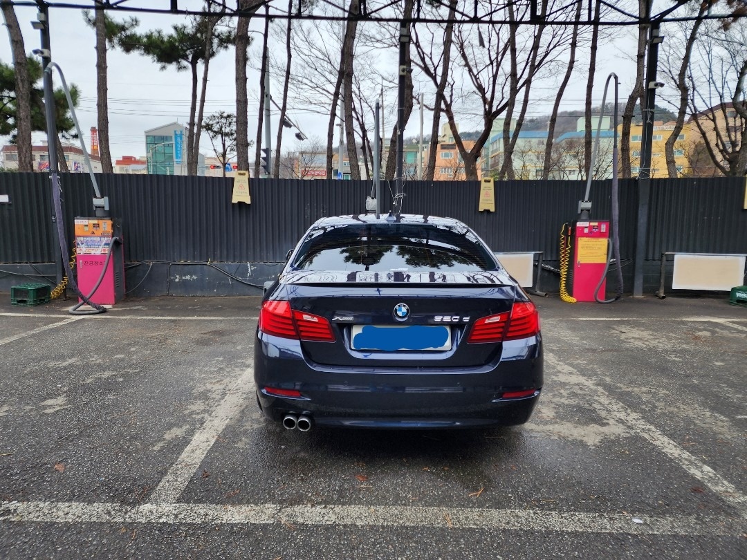 f10 bmw520d xdrive 
 중고차 직거래 (2)