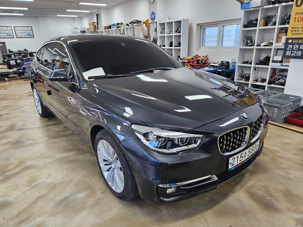 5시리즈 GT F07 GT 530d xDrive 페이스리프트 (258마력) 매물 썸네일