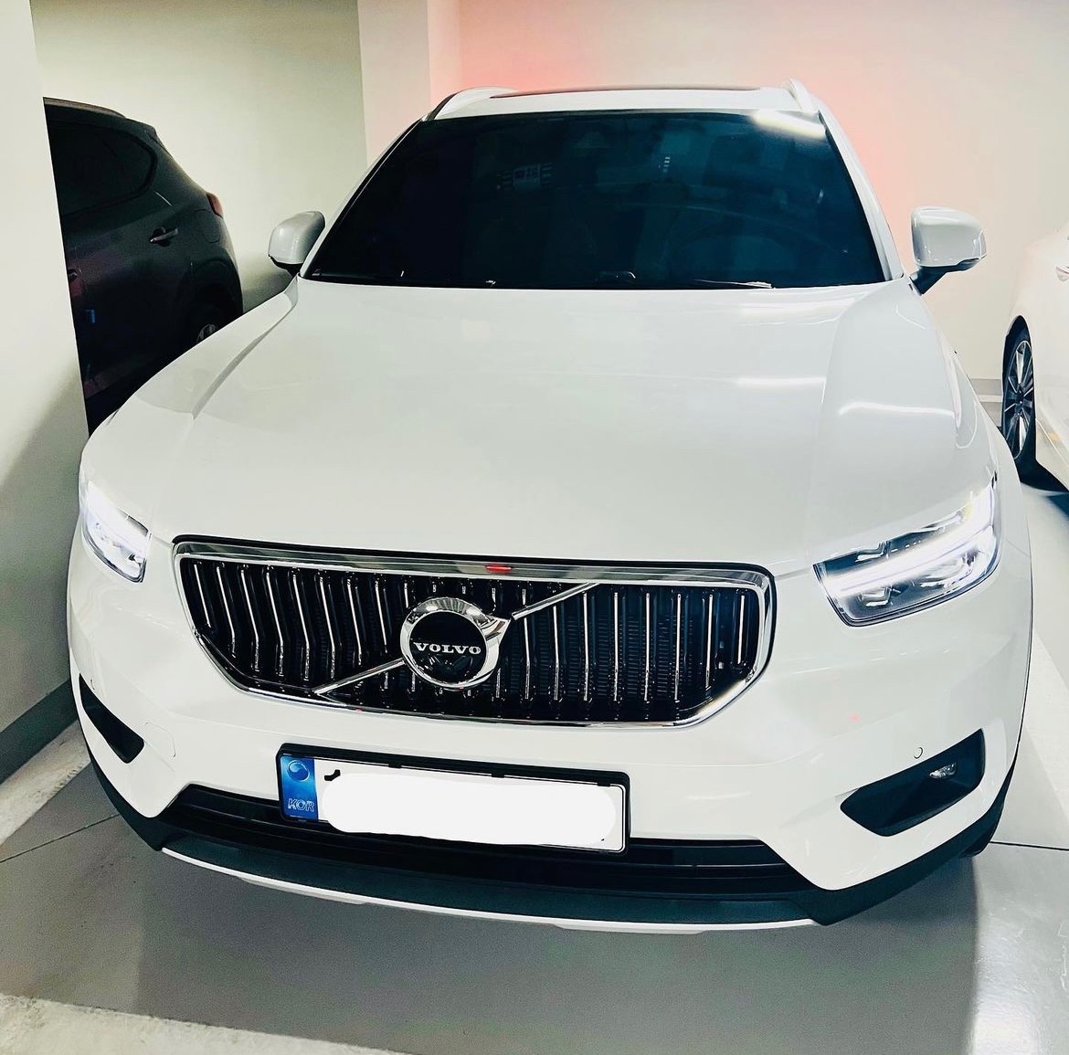 XC40 B4 AWD Inscription 매물 썸네일