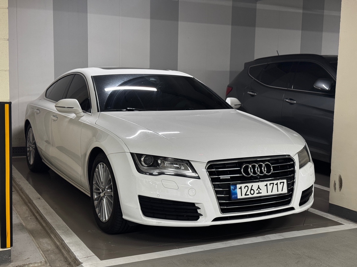 A7 Sportback 4G8 3.0 TFSI 콰트로 (310마력) 매물 썸네일