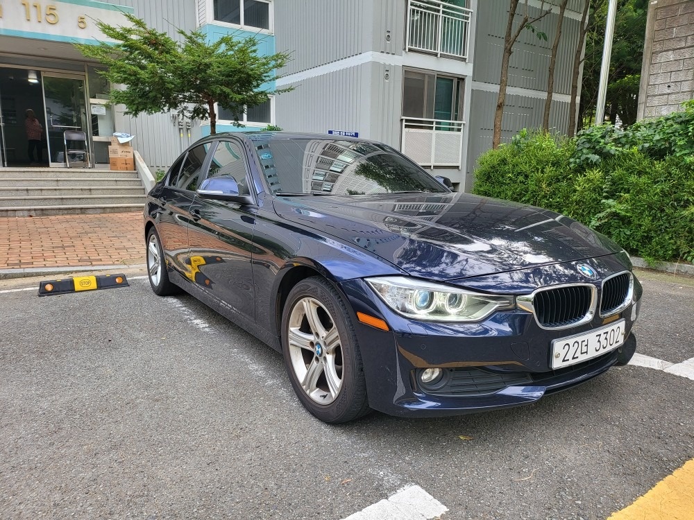 BMW 320d F30 판매.
201 중고차 직거래 (3)