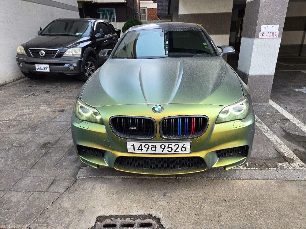 안녕하세요

BMW520D 엑드 팝니