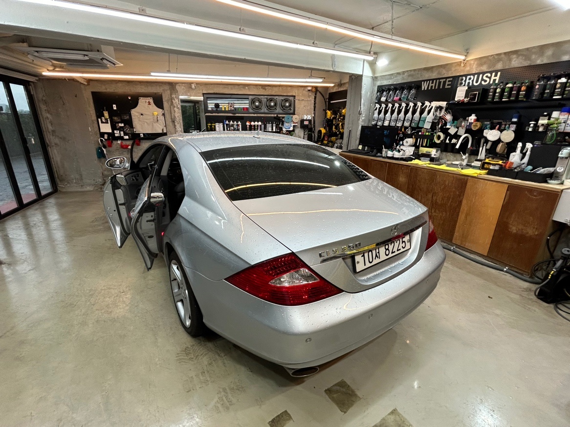 W219 CLS350 정식버전
사고이 중고차 직거래 (6)