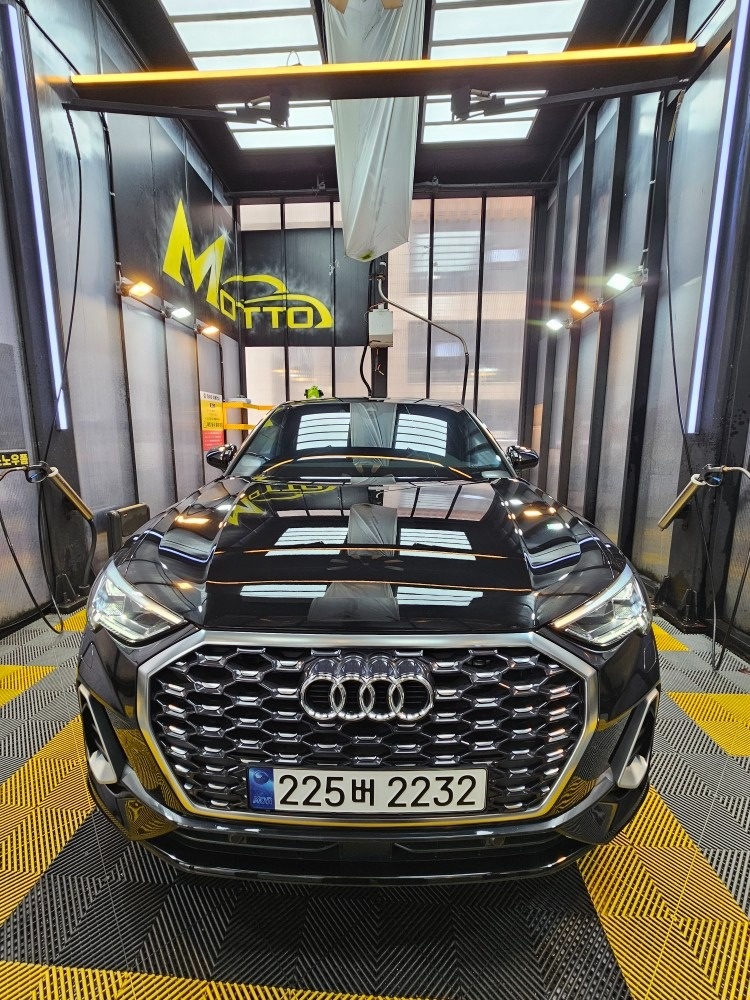 Q3 F3 35 TDI 스포트백 (150마력) 매물 썸네일