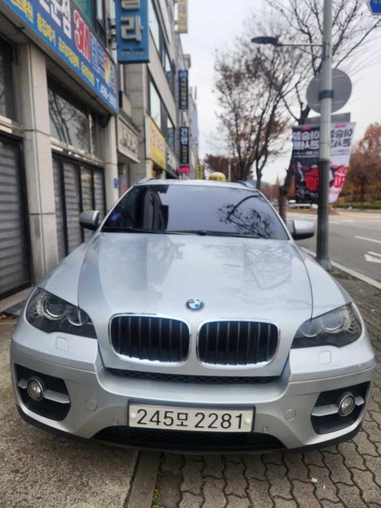 X6 E71 30d xDrive 후기형 (245마력) 매물 썸네일